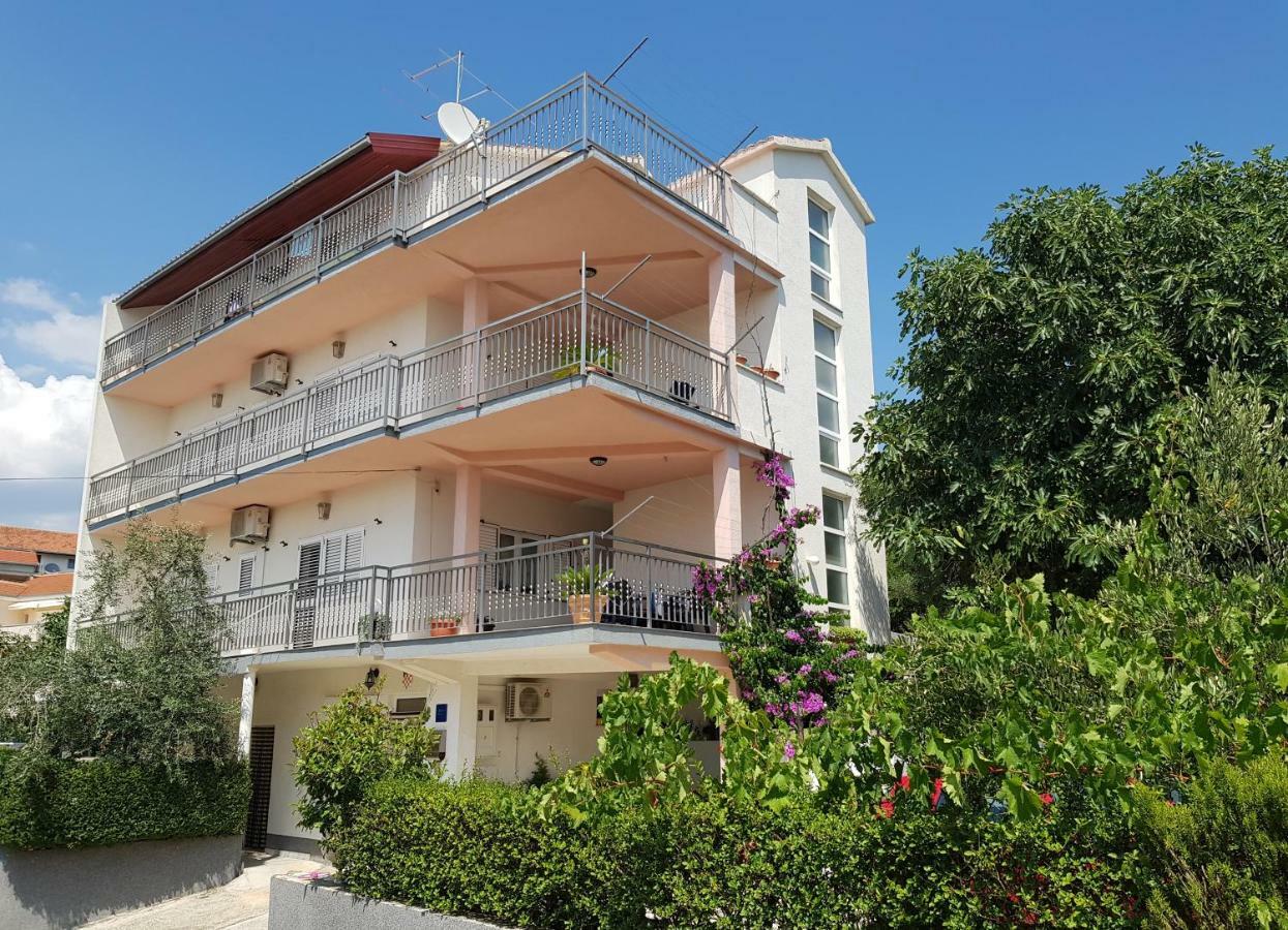 Apartments Krizanac Trogir Zewnętrze zdjęcie
